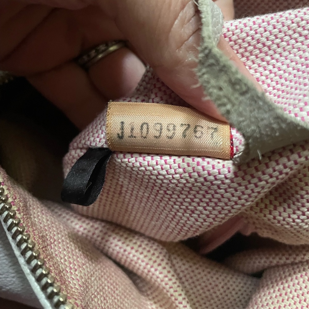 Dooney and Bourke Dillen Sac - Picture 3 of 13